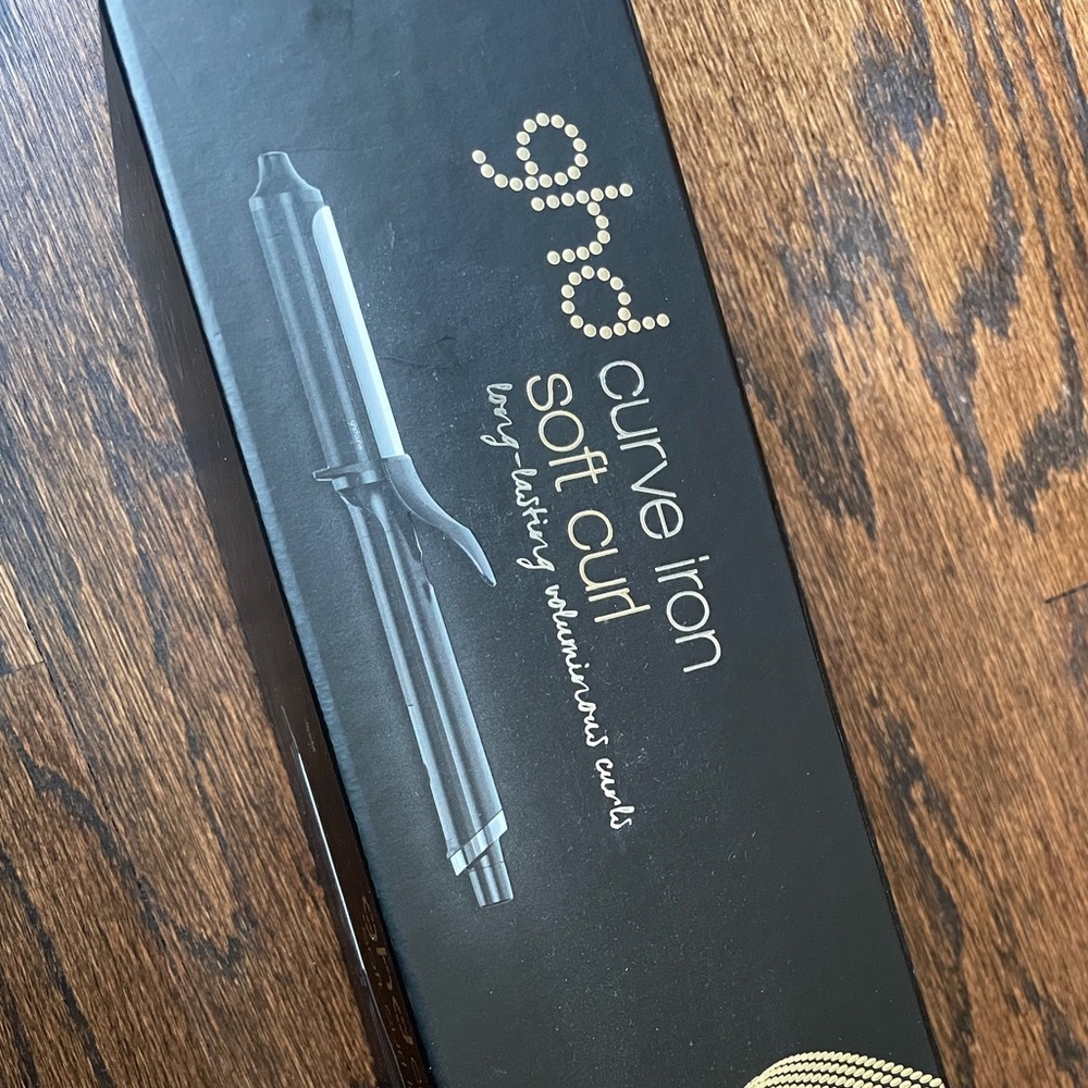 GHD curling iron-1.25in